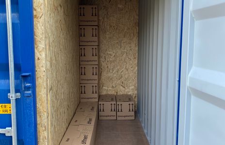 -StorageBook-Detailansicht 6 mietedeinlager-gmbh-senden-daimlerstrasse--3_5_qm_Lagerraum_-_MieteDeinLager_mit_Umzugskartons.JPG