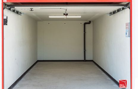 -StorageBook-Detailansicht 13 redqube-self-storage-gmbh-koln-im-gewerbegebiet-pesch--200515rc_0042_web.jpg