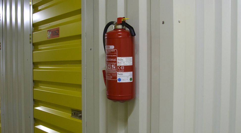 -StorageBook-Detailansicht 5 04_Lagerbox_Tur.jpg