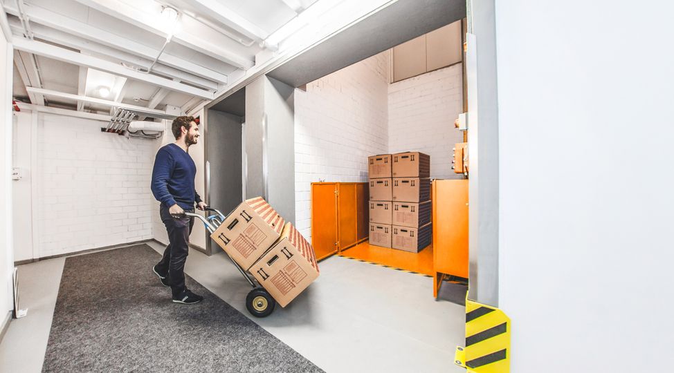 -StorageBook-Detailansicht 7 Lagerraum_storage_Einlagerung_lastenaufzug_lager-ein.de_braunschweig_schw_lper.jpg