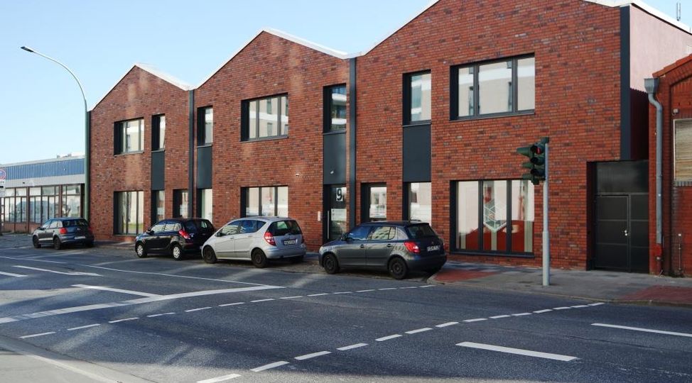 -StorageBook-Detailansicht 2 kwBox-Die-Lagerprofis-Selfstorage-Bremerhaven-Barkhausenstrasse-Fassade-1.JPG