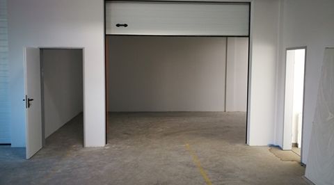 -StorageBook-Detailansicht 4 lagerboxen24-bad-honnef-heideweg-13--IMG_20181005_133352.jpg