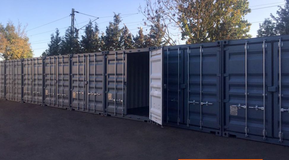 -StorageBook-Detailansicht 3 lagercontainer-koeln-bocklemund-koln-venloer-strasse--Lagercontainer_Hof.jpg