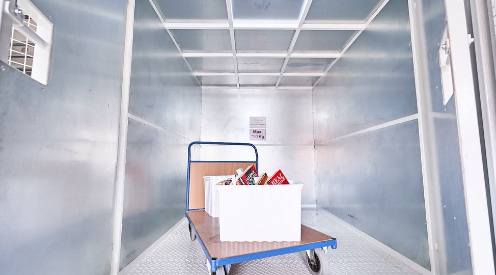 -StorageBook-Detailansicht 4 selfstorage-heilbronn-lastenaufzug.jpg