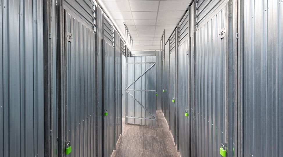 -StorageBook-Detailansicht 3 storebox-duisburg-kaiserstrasse--2023-03-16-Duisburg-Duisburg-Rheinhausen-DRK-Kaiserstrasse-64-offenblende-SDW-0017.jpg