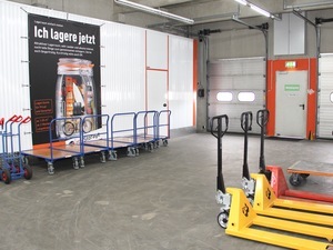 myStorage GmbH Fürth: Eingangsbereich-F .jpg
