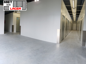 MIET-DEIN-LAGER Bretzfeld: MDL Halleneinfahrt 2.jpg
