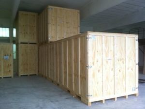 Mandel-Umzüge-Lagerei Farchant: M belkisten.JPG
