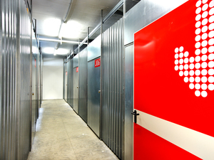 Sirius München: M nchen Neuaubing Lagerboxen 1.jpg
