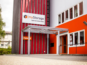 myStorage GmbH Reutlingen: mystorage-ag-reutlingen-storlachstr--Geb ude Eingang1.jpg