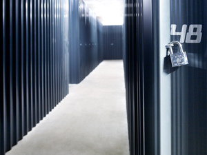 mb-lagerbox Berlin: mobelbar-lagerbox-berlin-siegfriedstrasse-- MG 0211.jpg