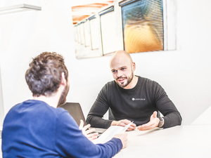 LAGER-EIN.de GmbH Braunschweig: lagerraum storage selfstorage einlagerung lager-ein.de Schw lper Braunschweig kundengespr ch michael spika mietlager.jpg