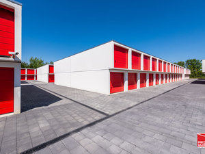 redqube self storage GmbH Köln: redqube-self-storage-gmbh-koln-im-gewerbegebiet-pesch--200515rc 0010 web.jpg