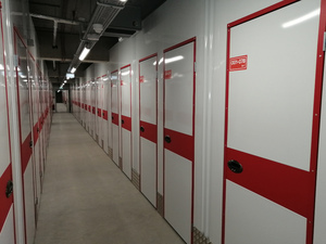 Top Box Essen: top-box-essen-frohnhauser-str--Top Box Essen Lagerg nge.jpg