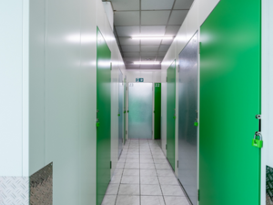 Storebox Krefeld: storebox-krefeld-hulser-strasse--Storebox Krefeld Inrath 2.png