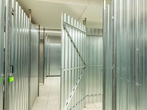 Storebox Troisdorf: storebox-troisdorf-larstrasse--Storebox Troisdorf Sieglar 3.jpg