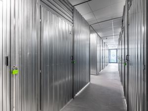 Storebox Berlin: storebox-berlin-falkenberger-chaussee--Storebox Berlin Hohensch nhausen 1.jpg