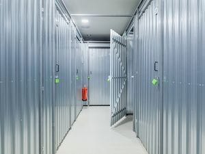 Storebox Stuttgart: storebox-stuttgart-unterlander-strasse--Storebox Stuttgart Zuffenhausen 2.jpg