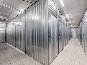 Storebox Berlin: storebox-berlin-langhansstrasse--1.jpg