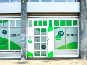 Storebox Köln: storebox-koln-hohenstaufenring--Yext KMH4.jpg