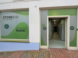 Storebox Minden: storebox-minden-hufschmiede--Storebox Hufschmiede Minden 2.jpg