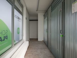 Storebox Berlin: storebox-berlin-beselerstrasse--Storebox Beselerstra e Berlin 2.jpg