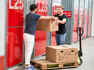 Sirius Frickenhausen: sirius-frickenhausen-benzstrasse--Selfstorage3.jpg