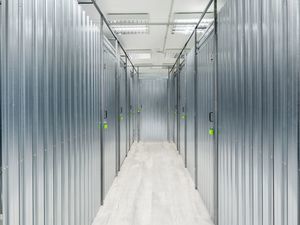 Storebox Düsseldorf: storebox-dusseldorf-wanheimer-strasse--DLI Yext prov. 2.jpg